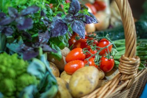 Obst und Gemüse gehören zu jeder ausgewogenen Ernährung